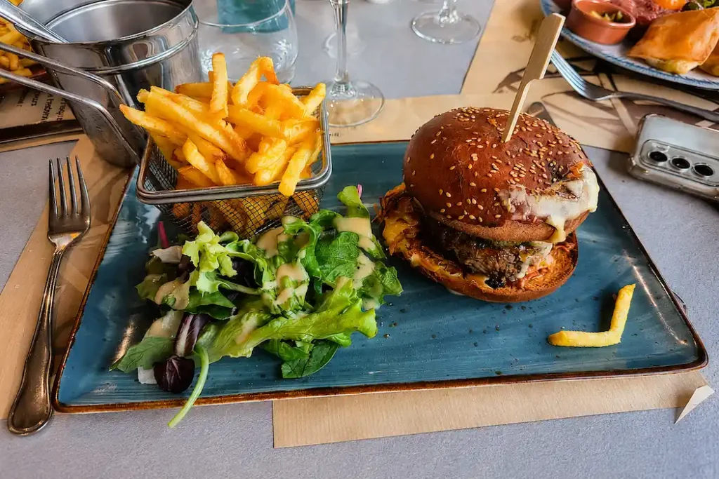 hamburger à l'isle sur la sorgue