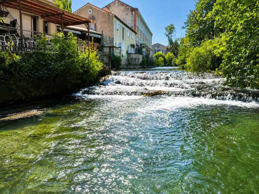 restaurant bords de la sorgue